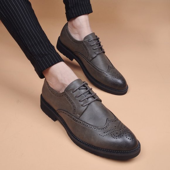Business casual leather shoes
